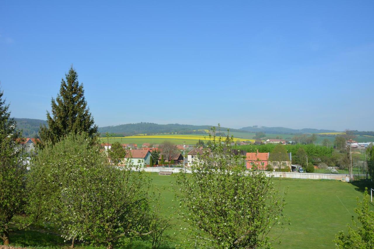 Ubytovani Pod Cimburkem Mestecko Trnavka Bagian luar foto